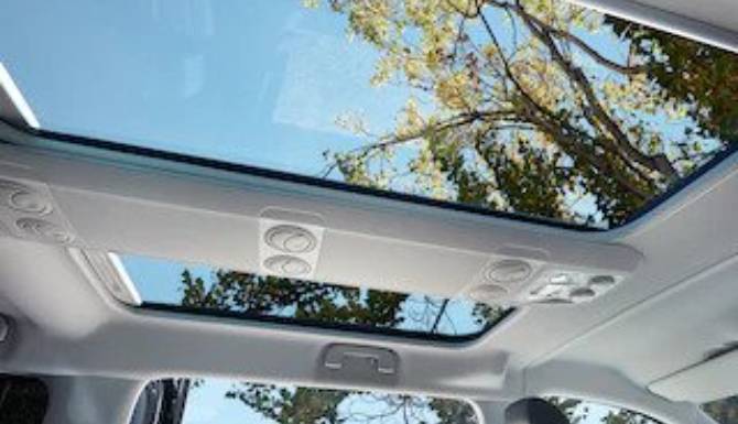vehicles vivaro life comfort connectivity panoramic sunroof