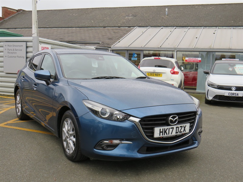 MAZDA Mazda3